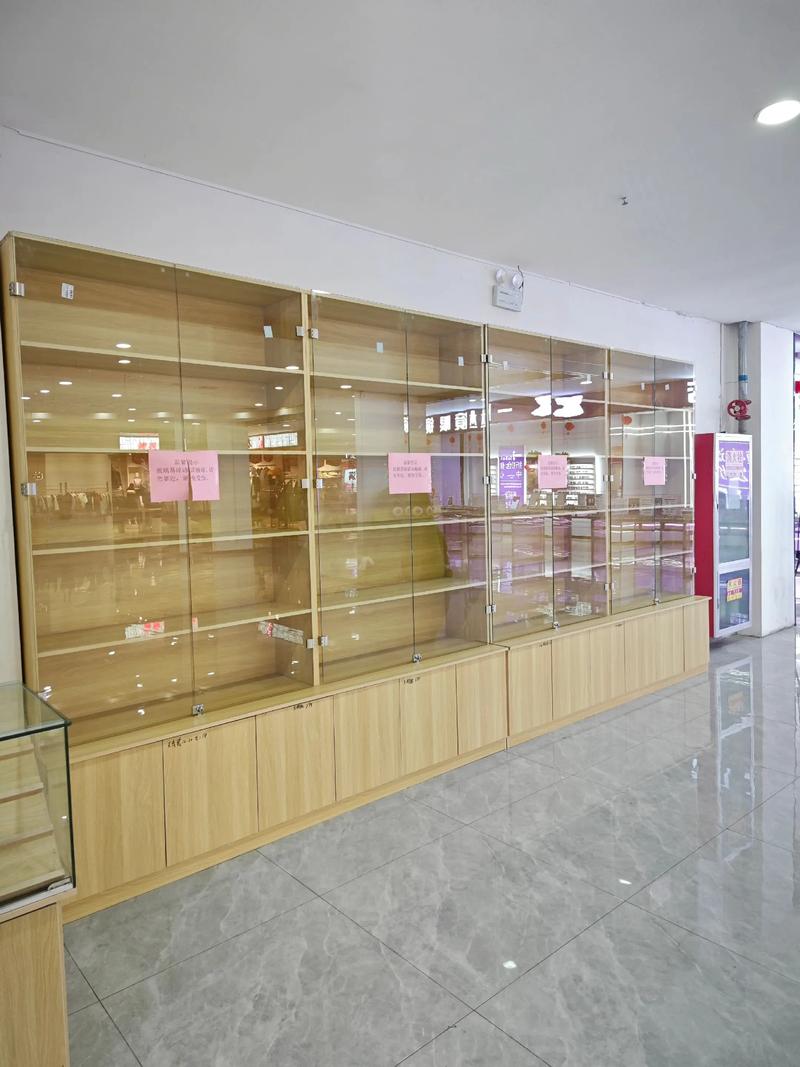 制作展柜需要哪些材料,制作展柜的工藝流程,怎樣辨別展柜質量